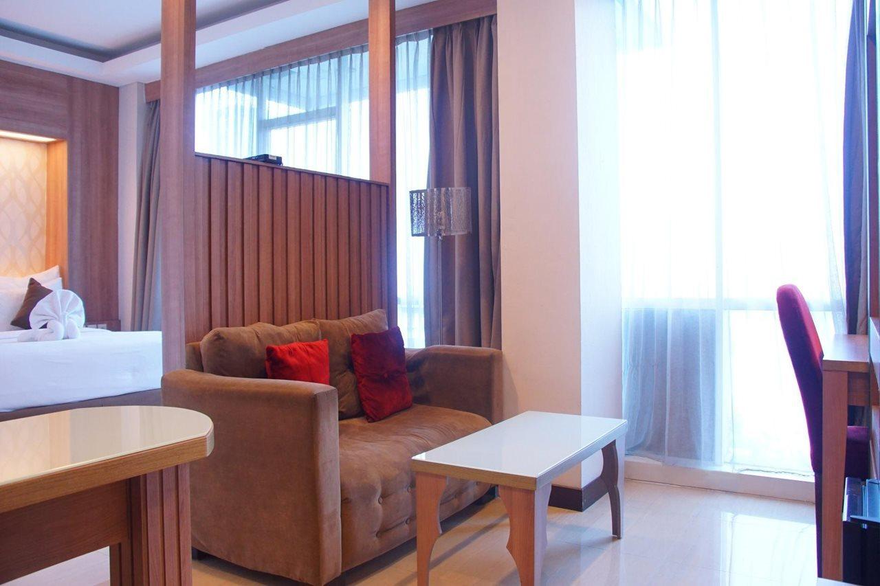 Gp Mega Kuningan Jakarta Exteriör bild